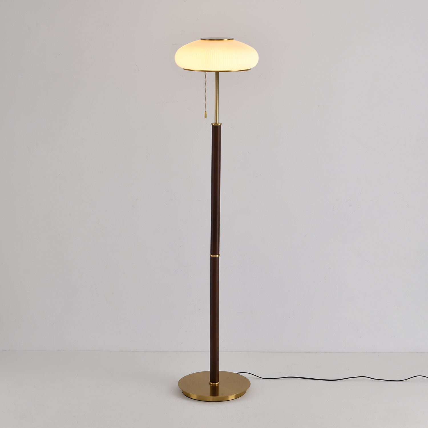 Arvia Floor Lamp