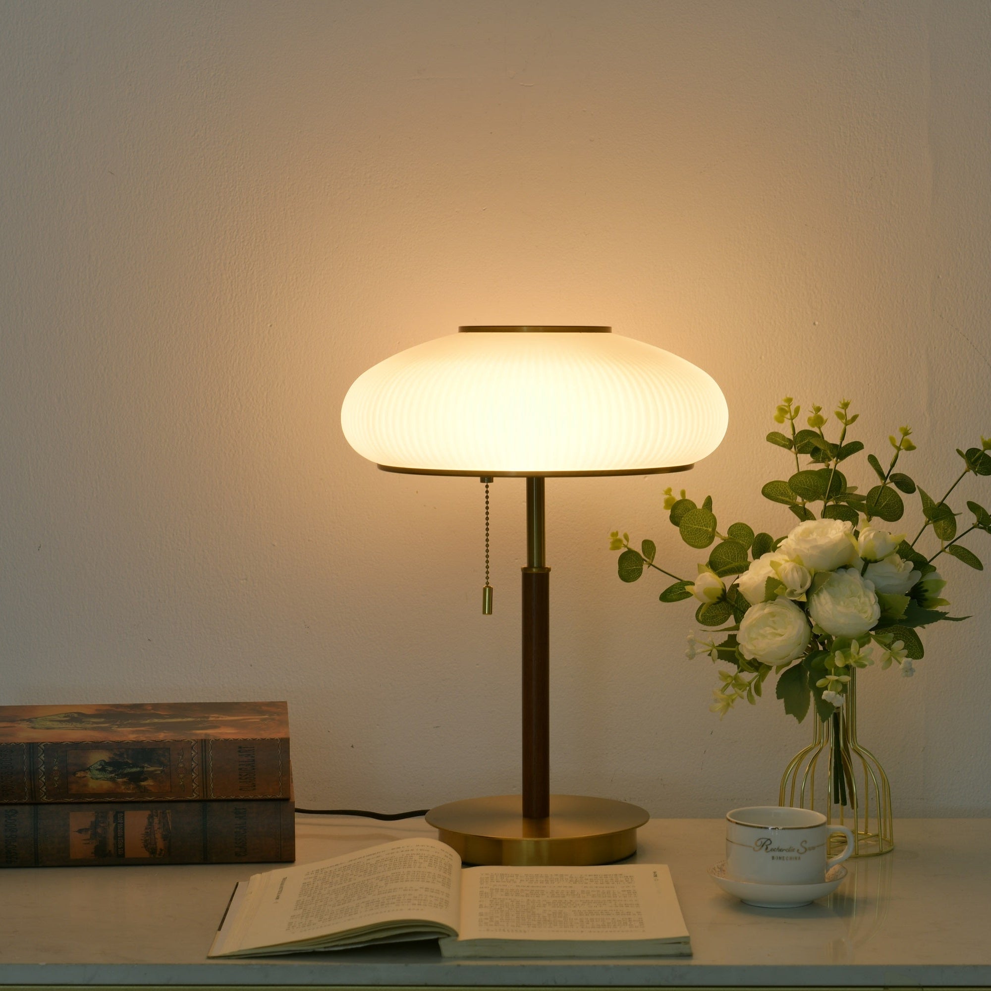 Arvia Table Lamp
