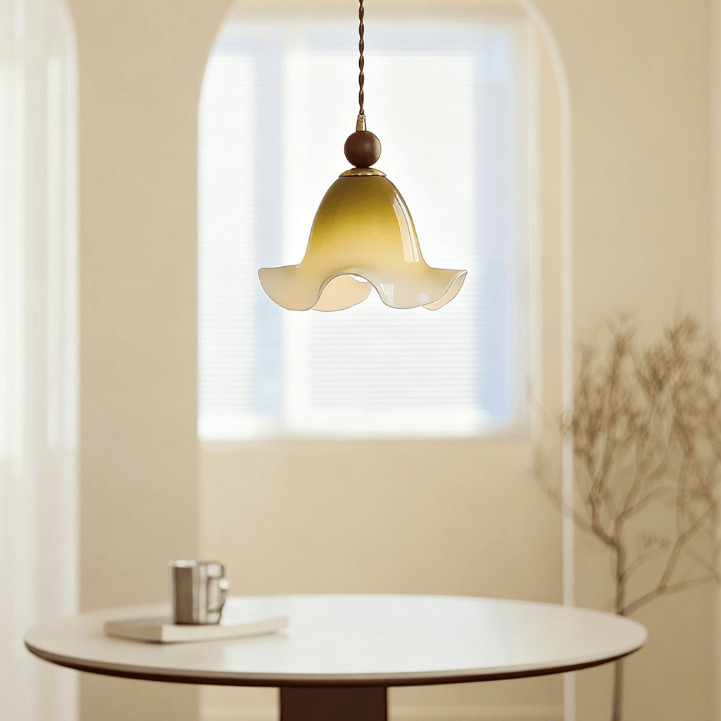 Gradient Petal Pendant Lamp
