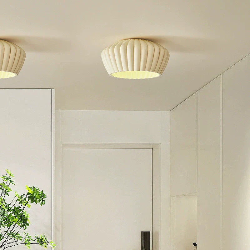 Lira Cream Ceiling Lamp
