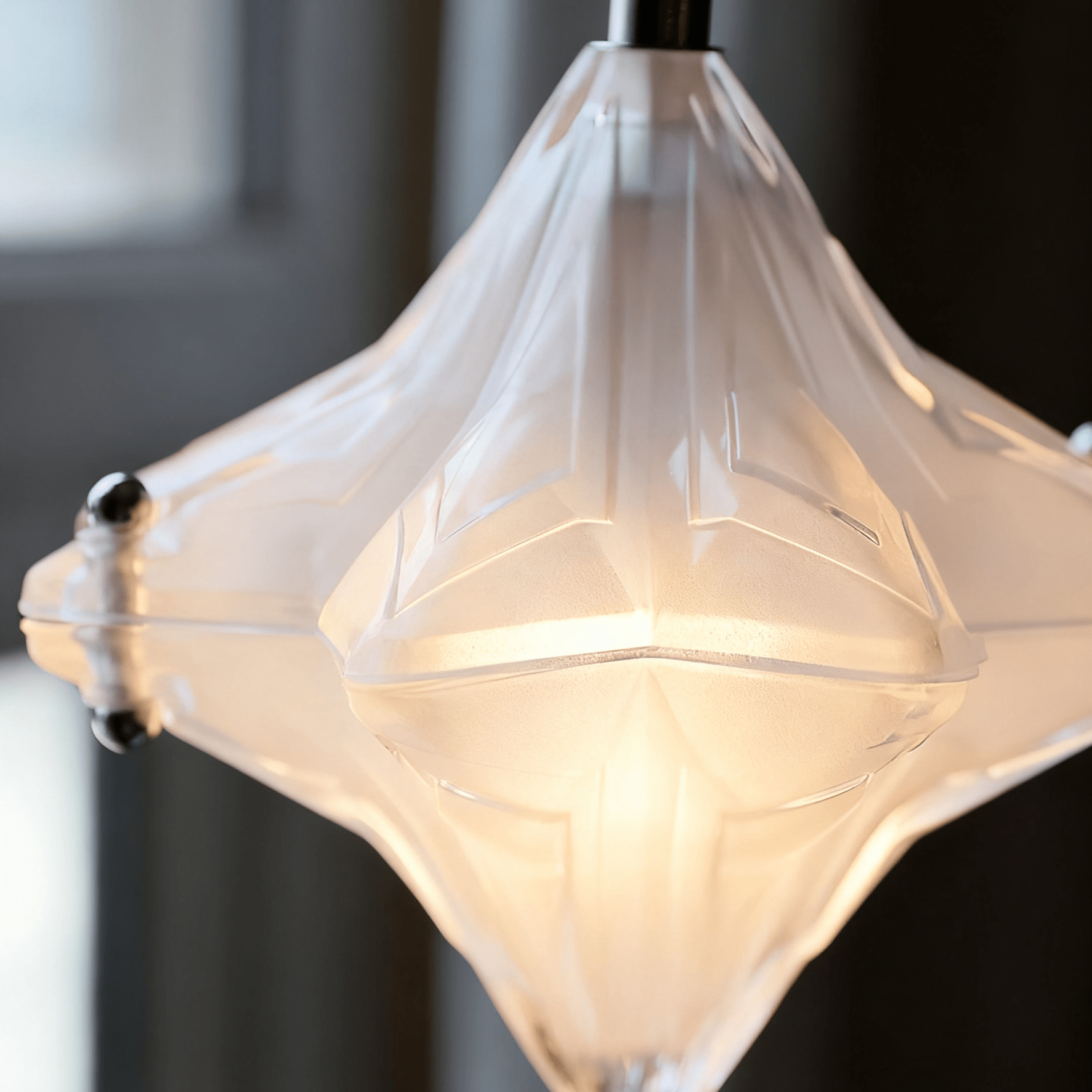Prismatic Star Pendant Lamp