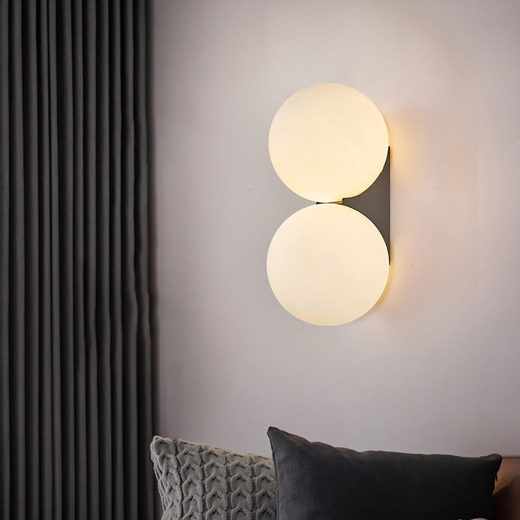 Rudsy Wall Lamp