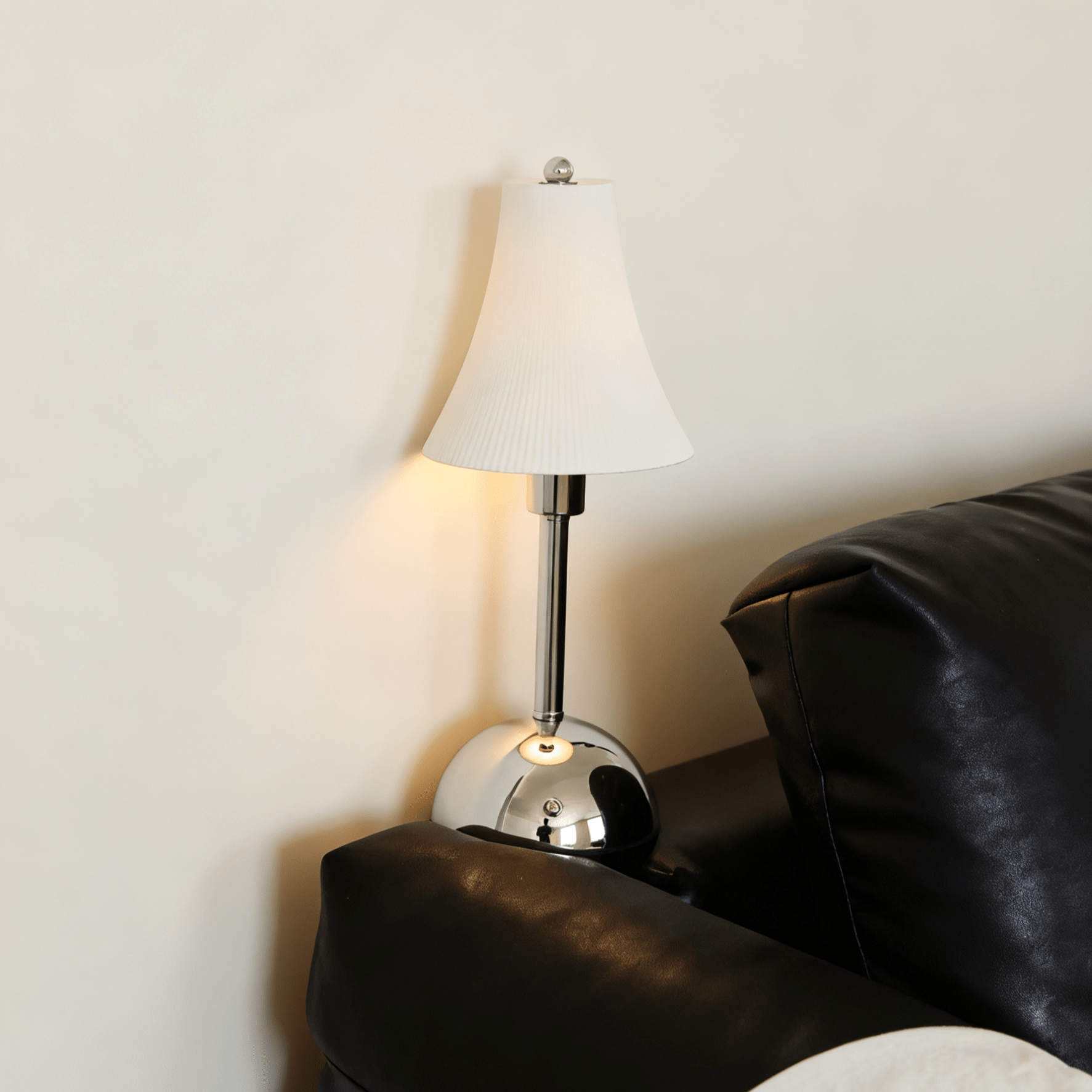 Slim Waist Table Lamp