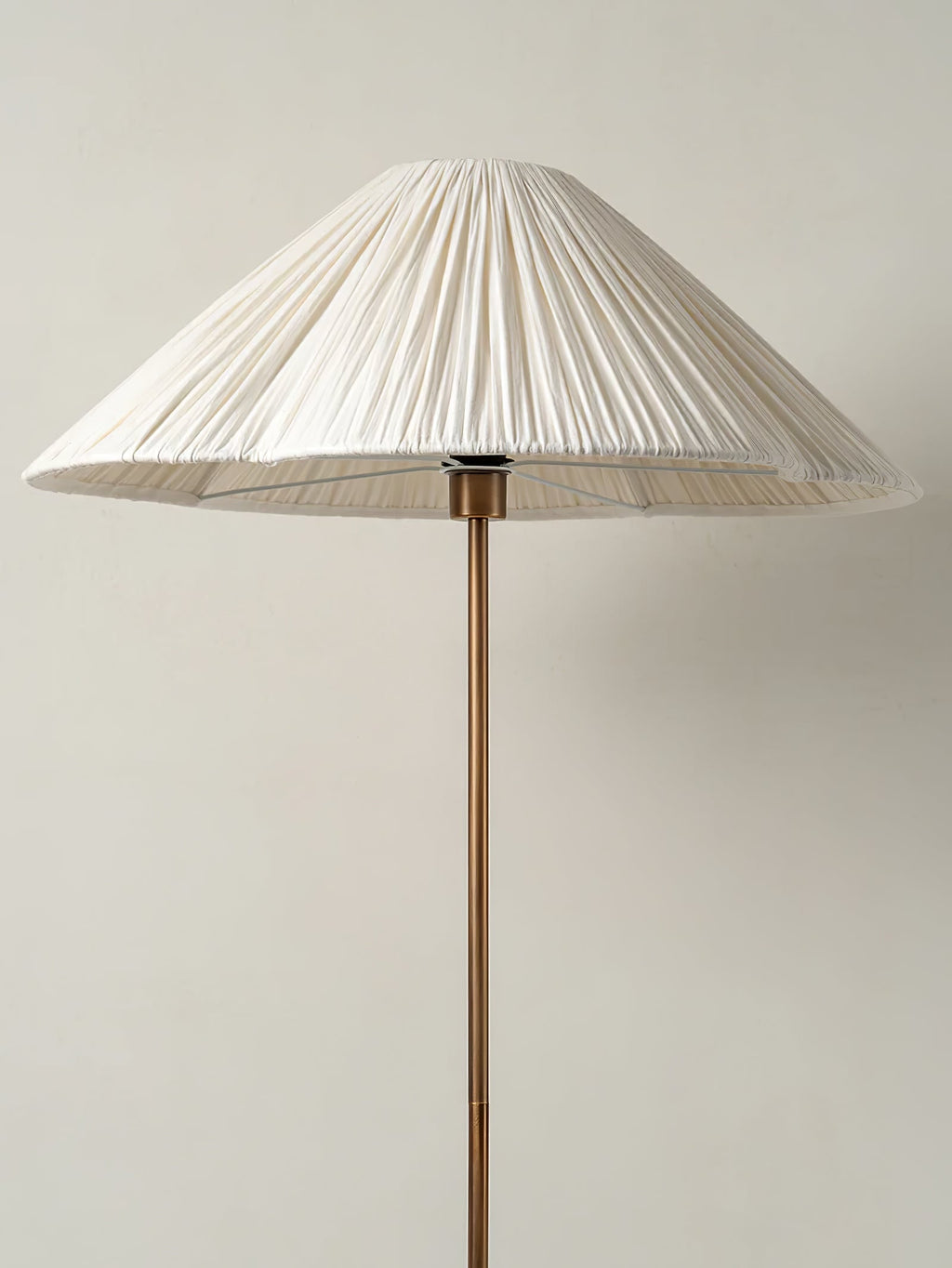 Tansu Floor Lamp