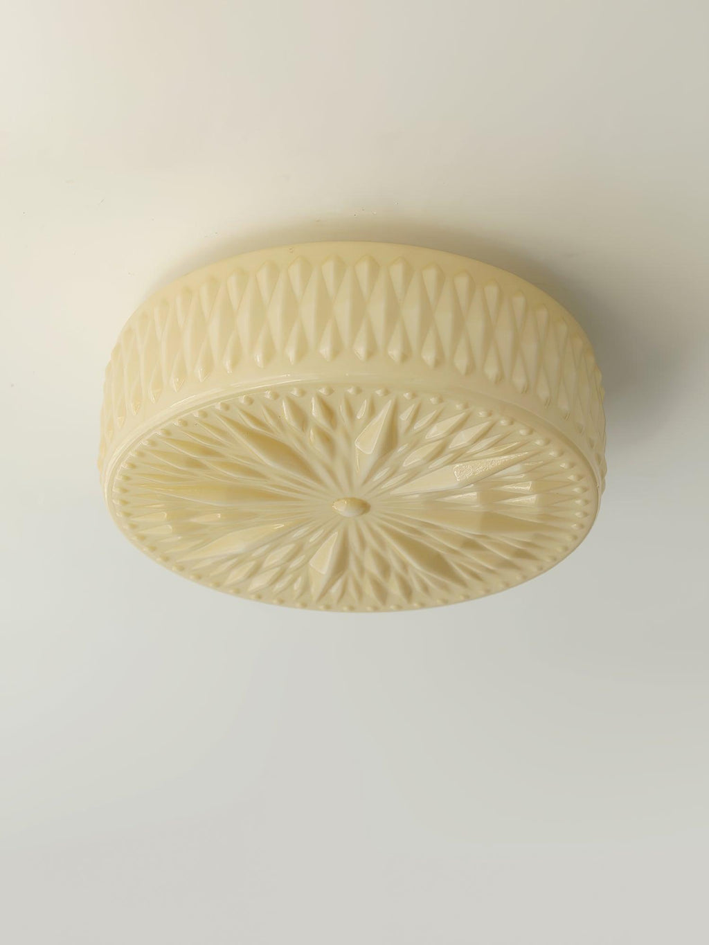 Abker Ceiling Light