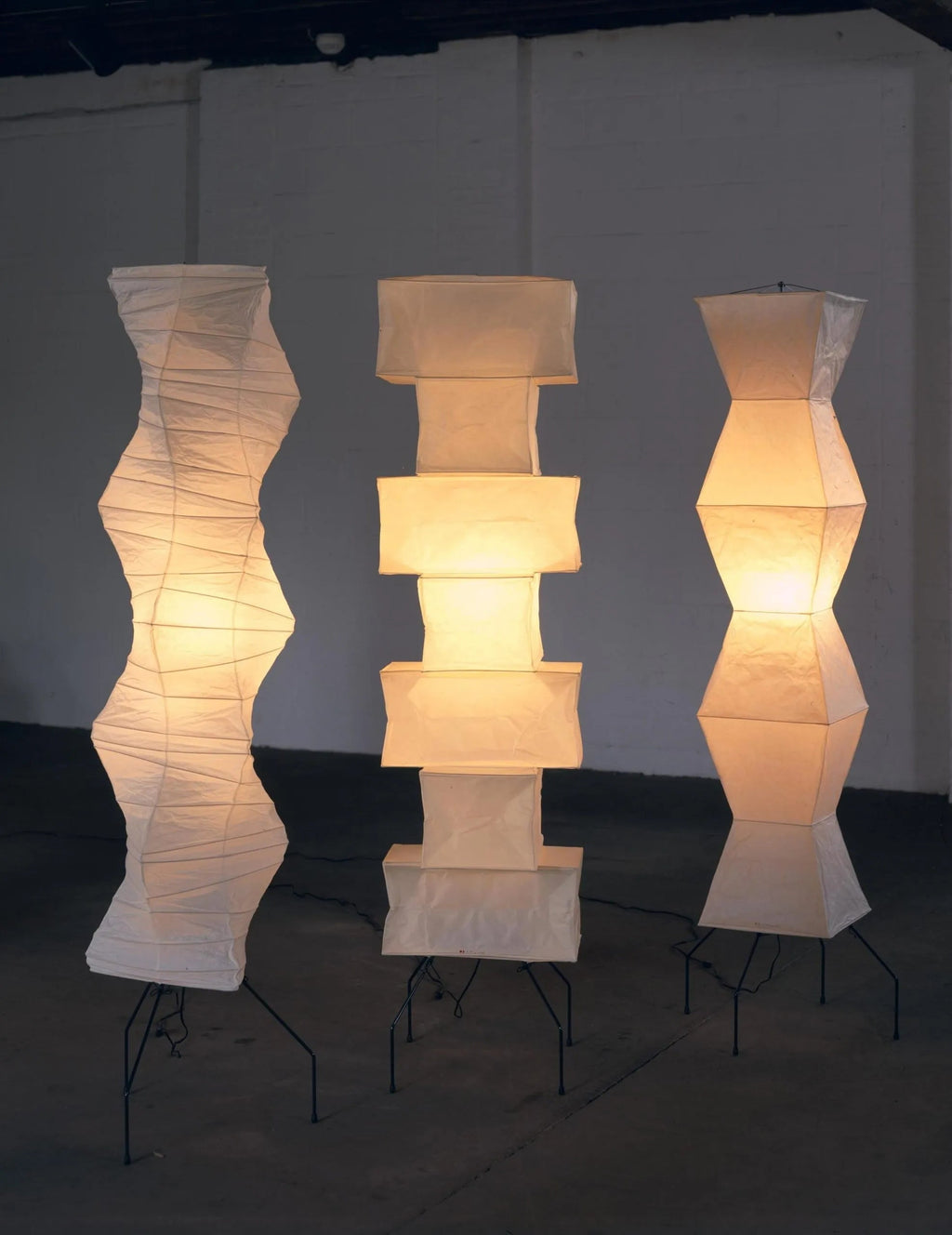 Akari Floor Lamp