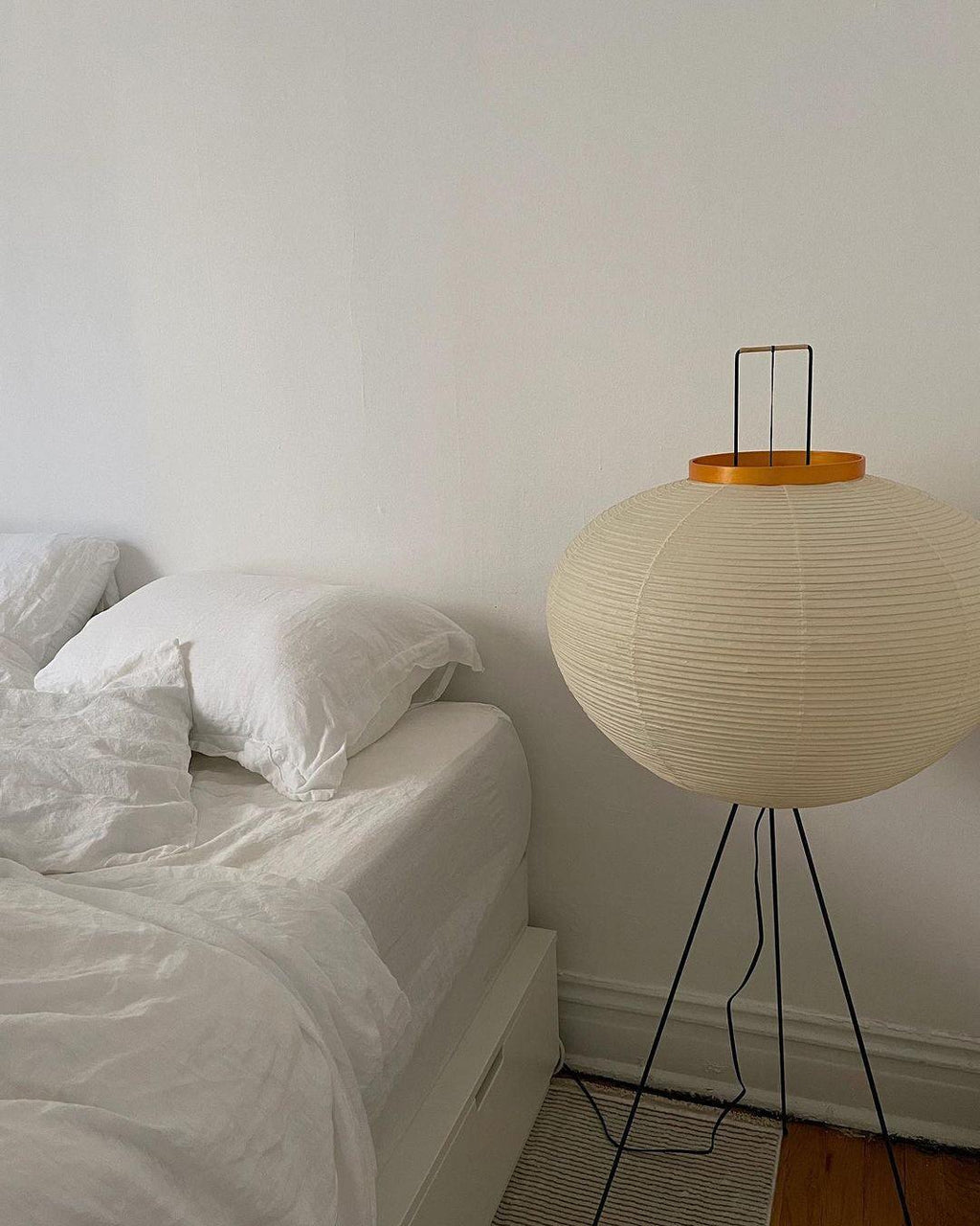 Akari Floor Lamp