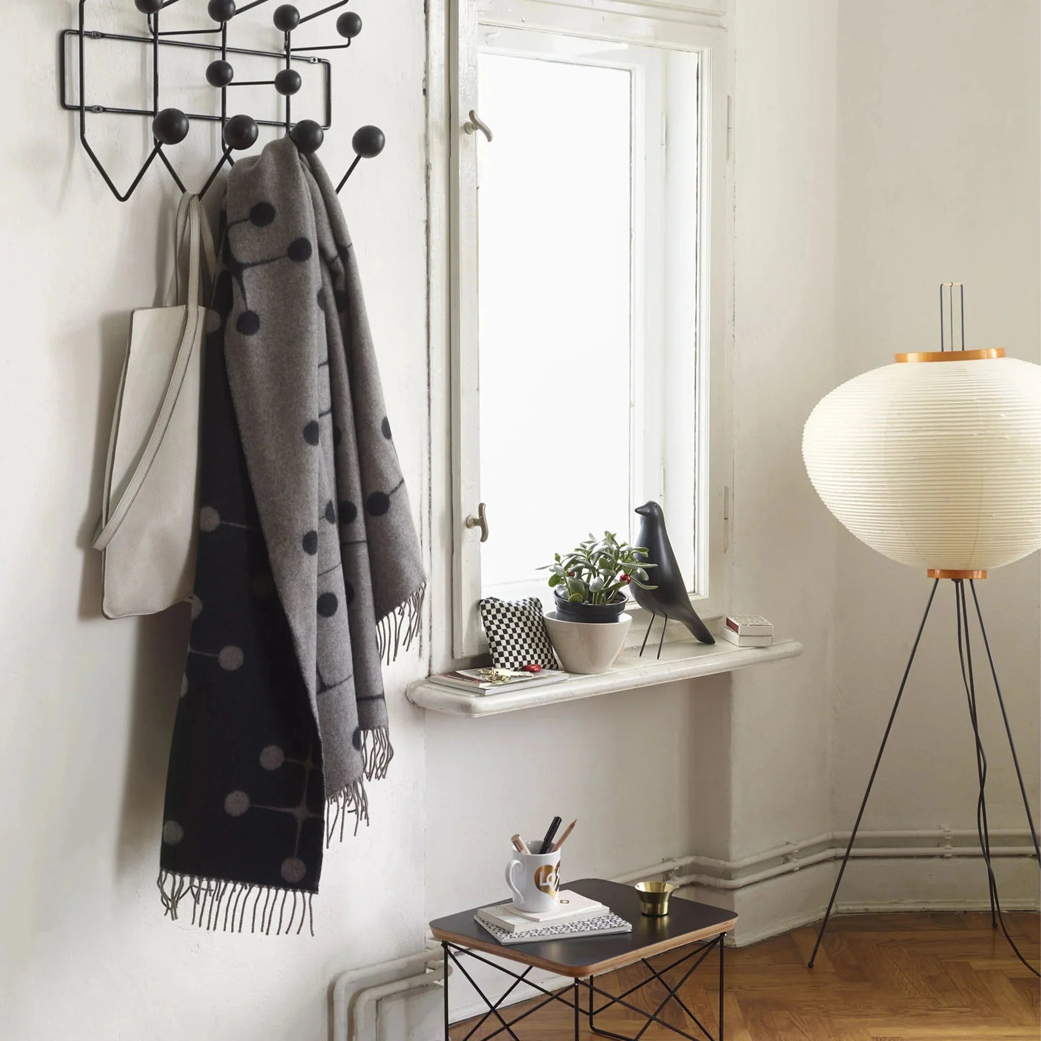 Akari Floor Lamp