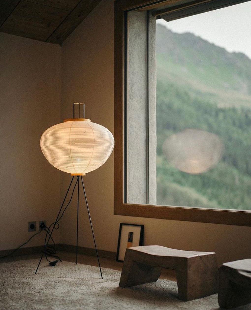 Akari Floor Lamp