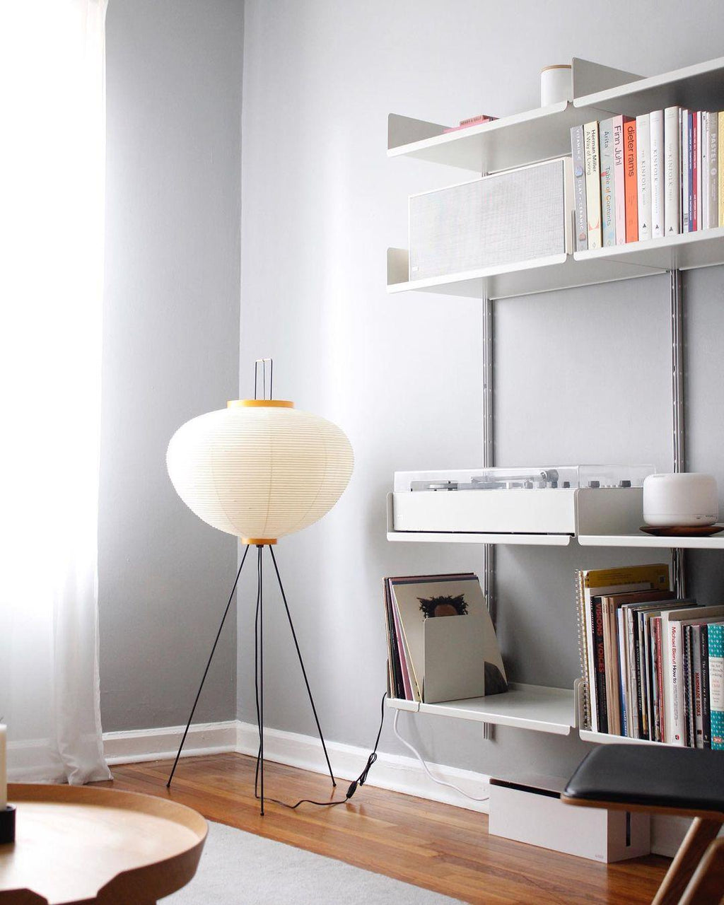 Akari Floor Lamp
