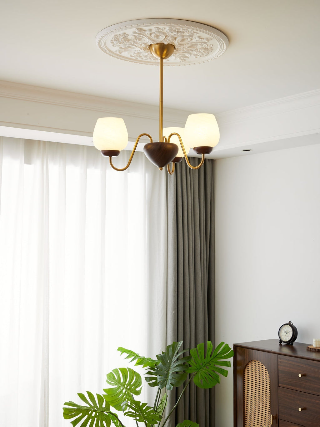 Aurelia Chandelier