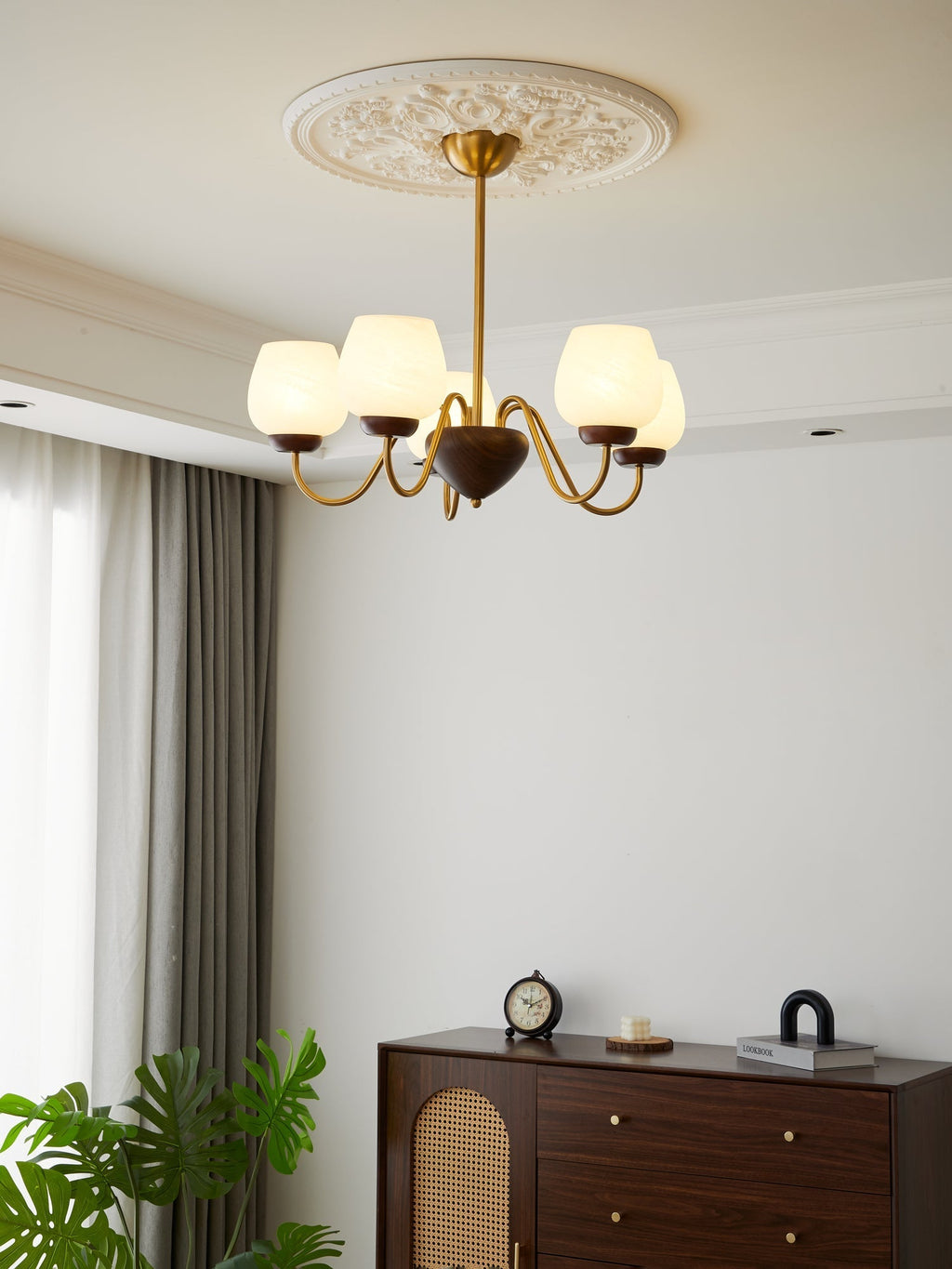 Aurelia Chandelier