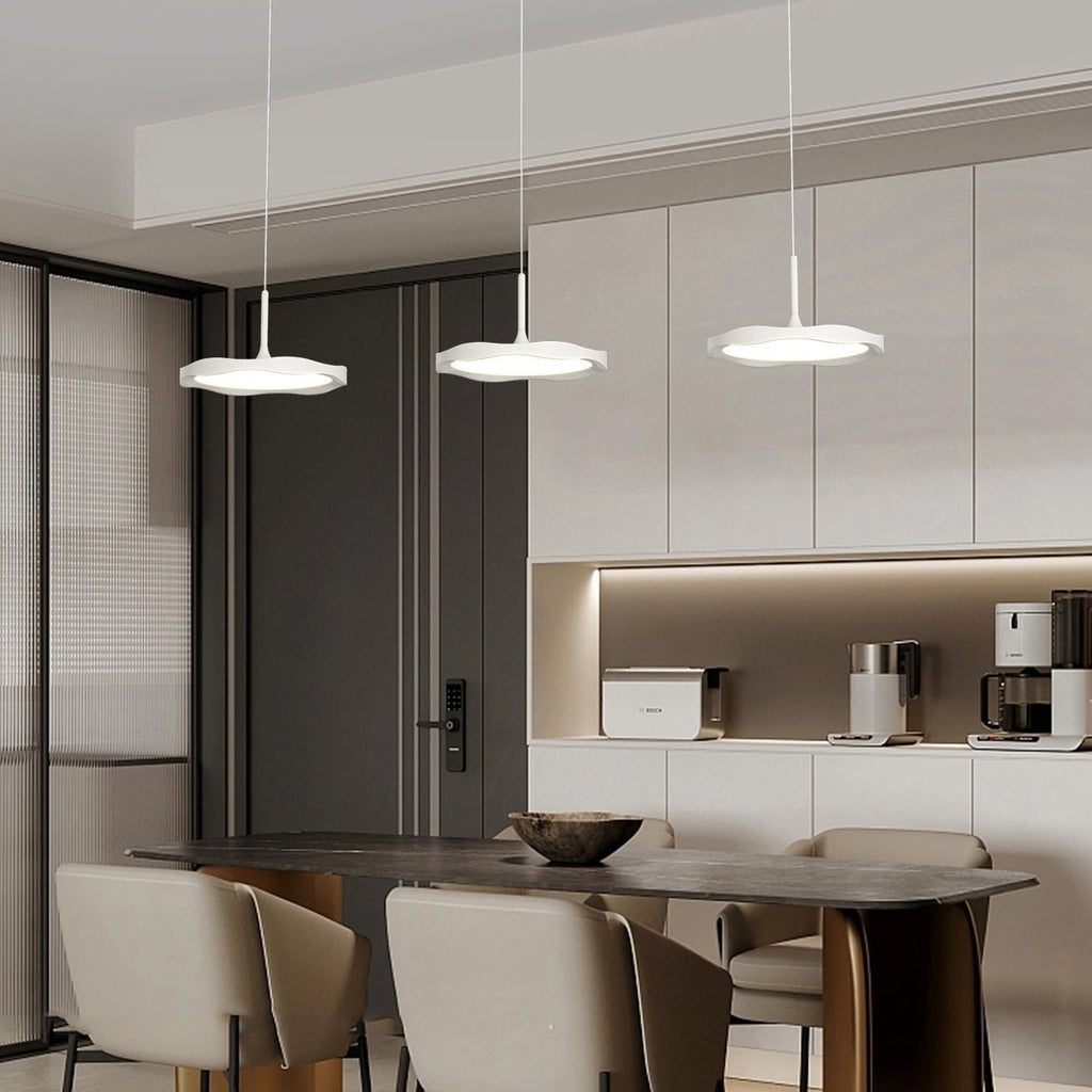 Aveline Line Pendant Light