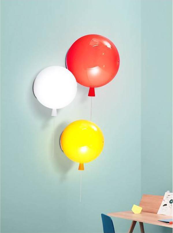 Balloon Wall Lamp