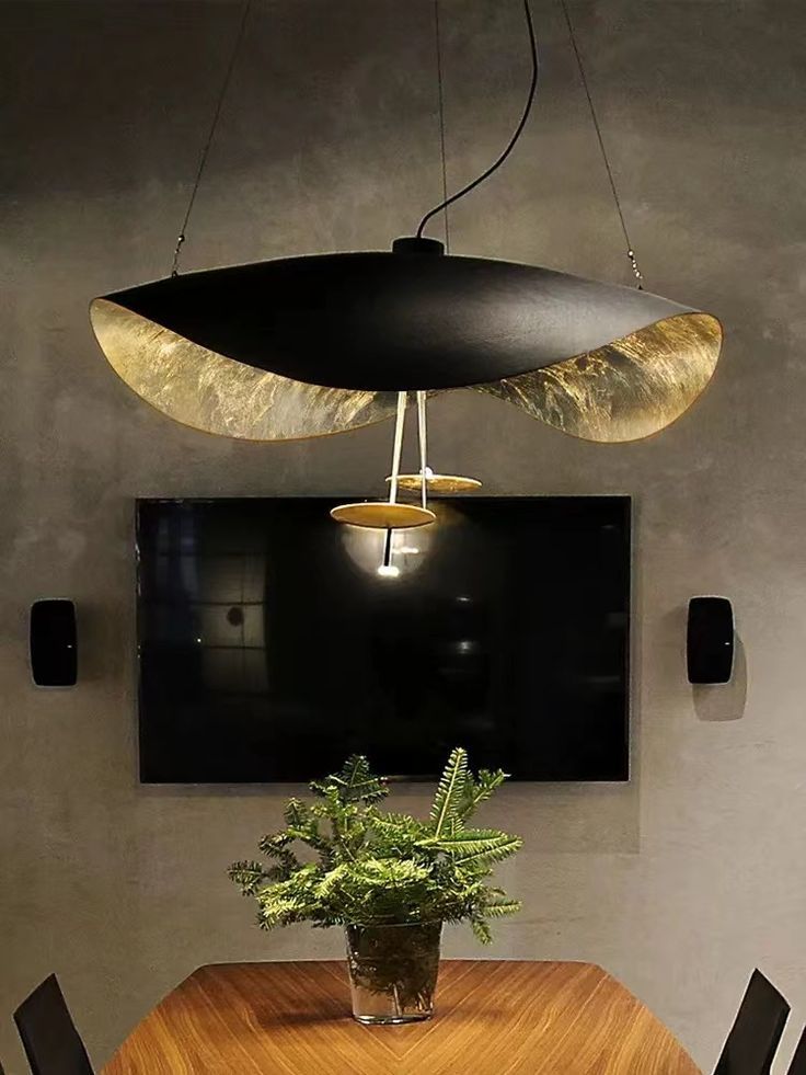 Black Wheel Pendant Light