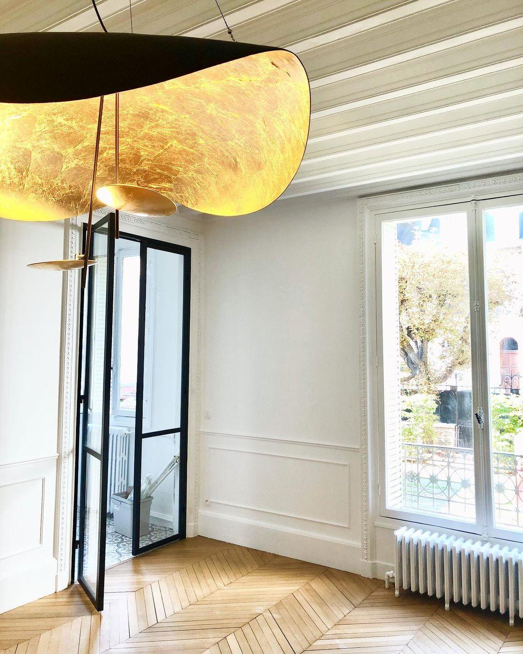 Black Wheel Pendant Light