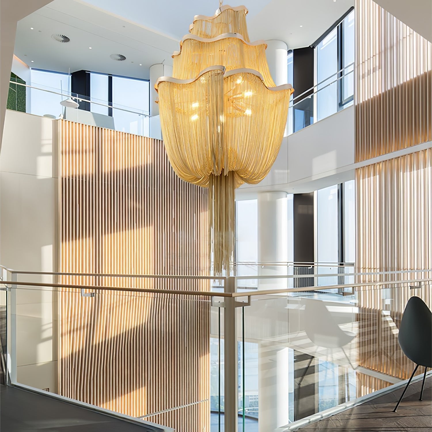 Chains Shimmering Pendant Light