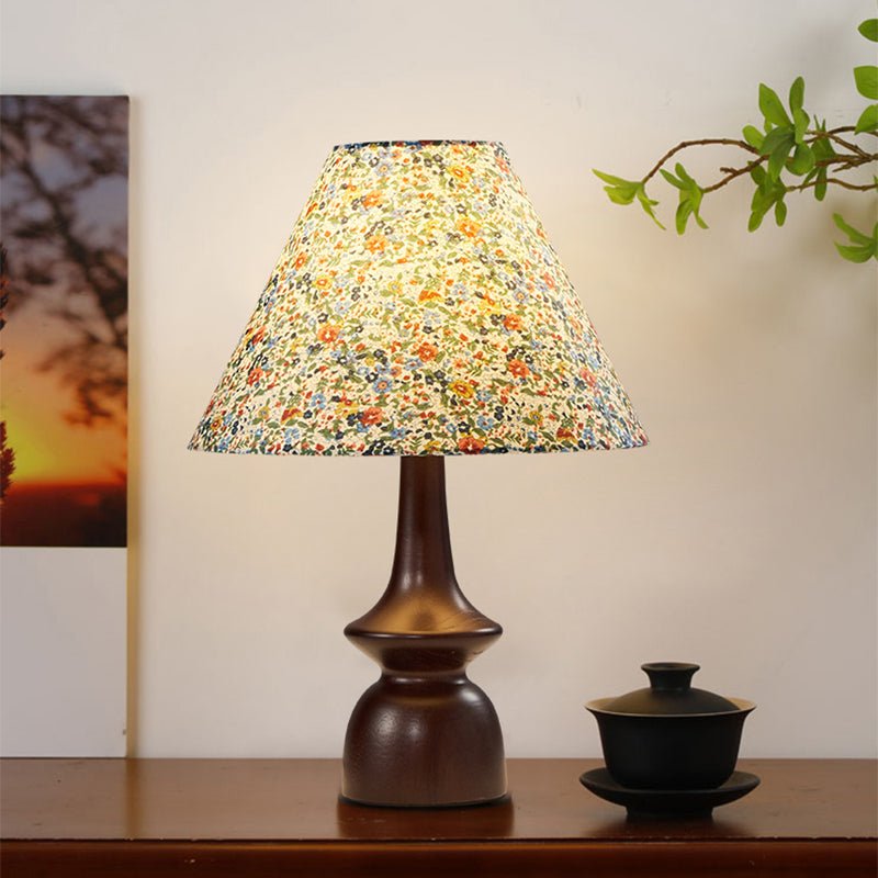Country Style Table Lamp