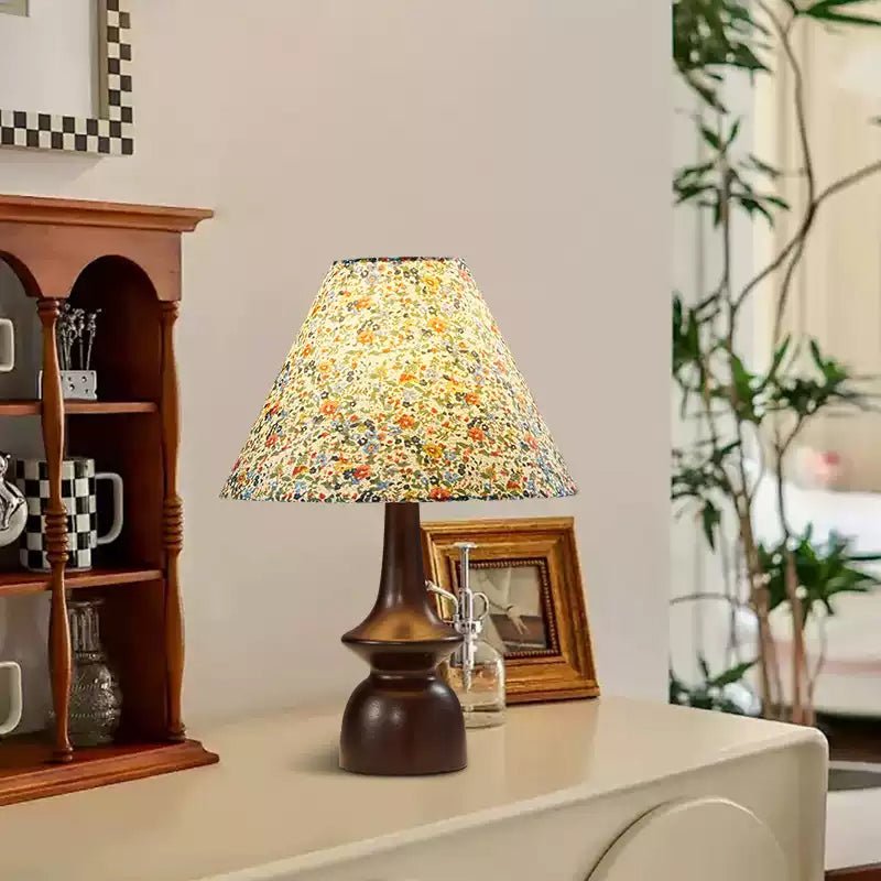 Country Style Table Lamp