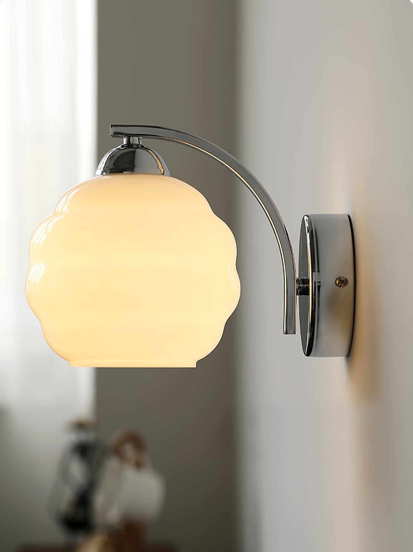 Curved Retro Wall Lamp