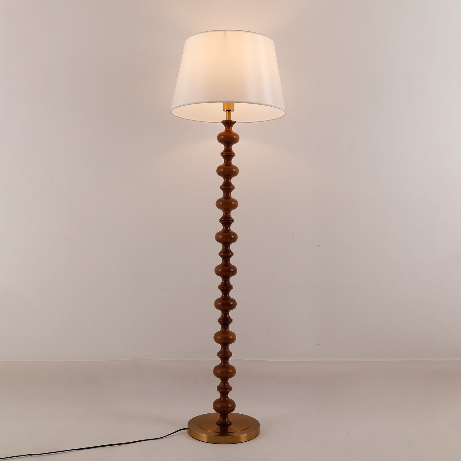 Eleanor Sculptural Floor Lamp
