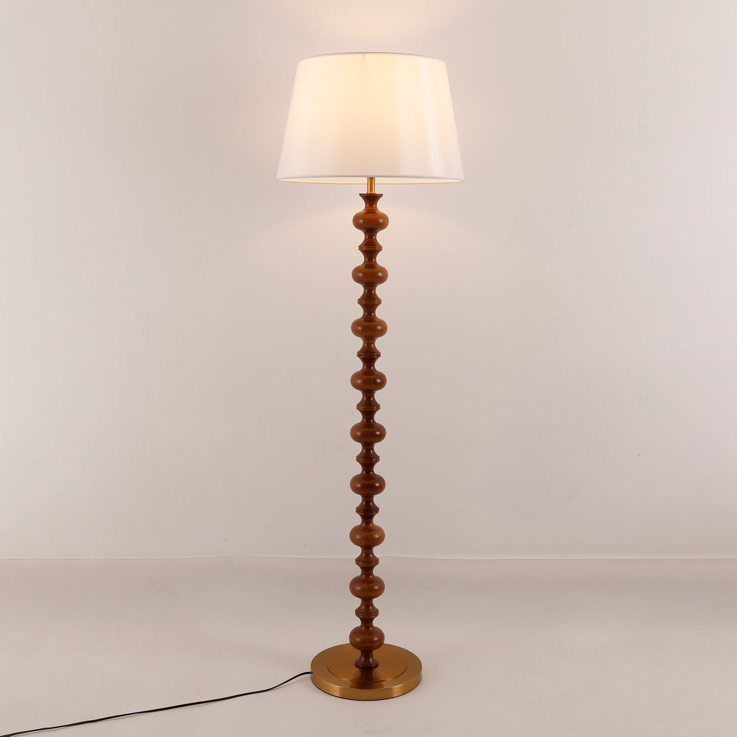 Eleanor Sculptural Floor Lamp - ZozHome