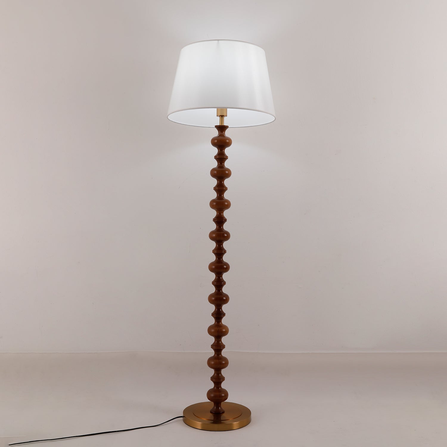 Eleanor Sculptural Floor Lamp