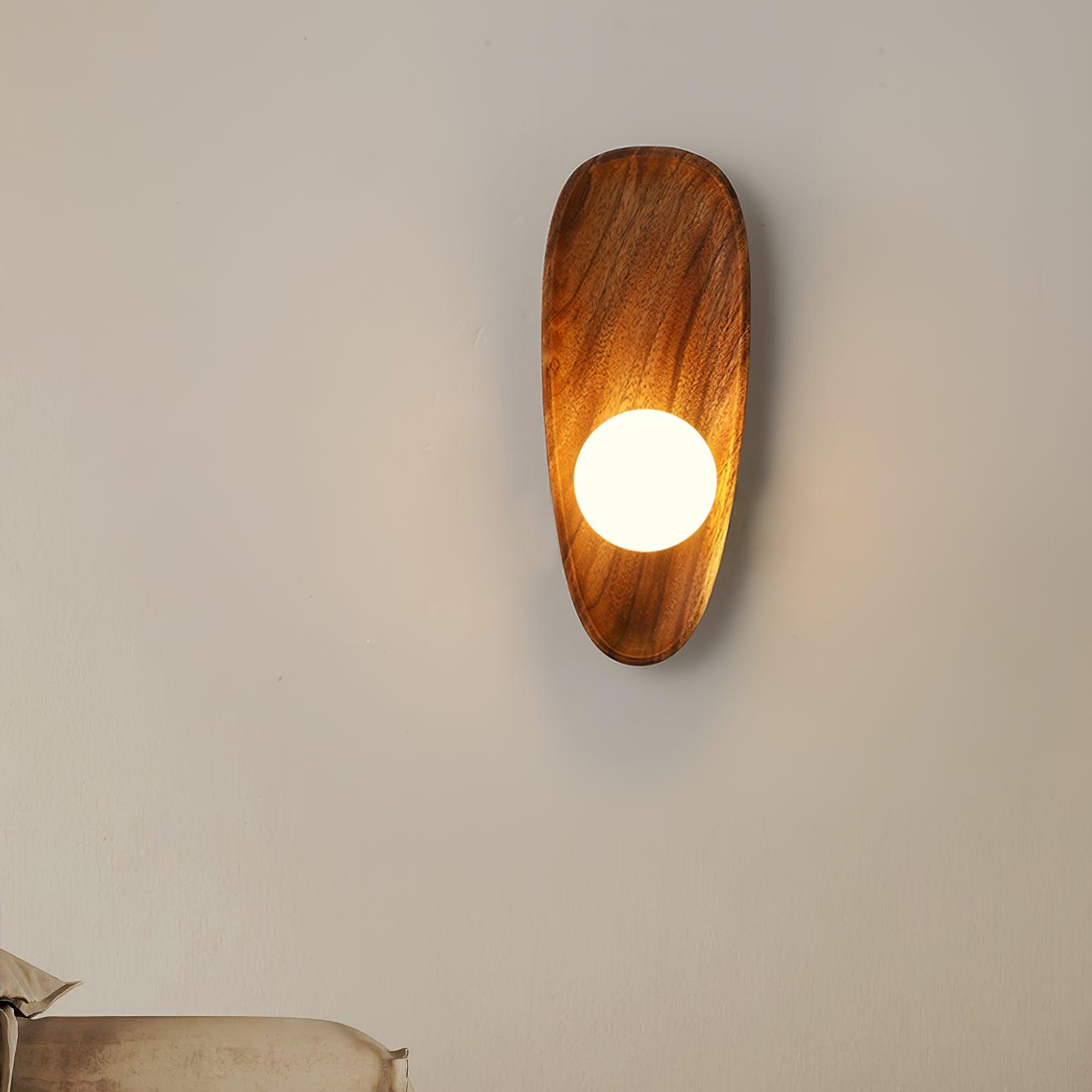 Evelyn Wall Lamp