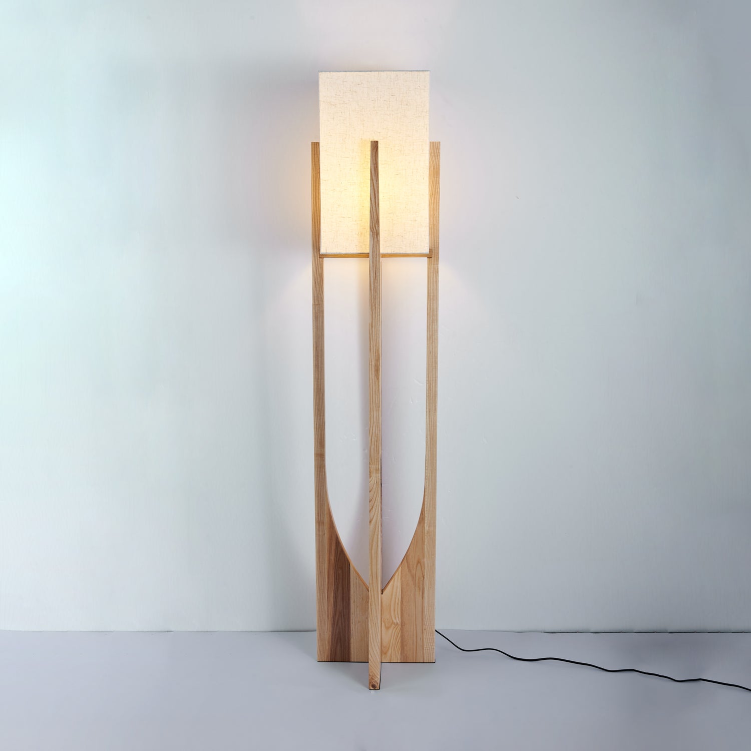 Fairban Floor Lamp