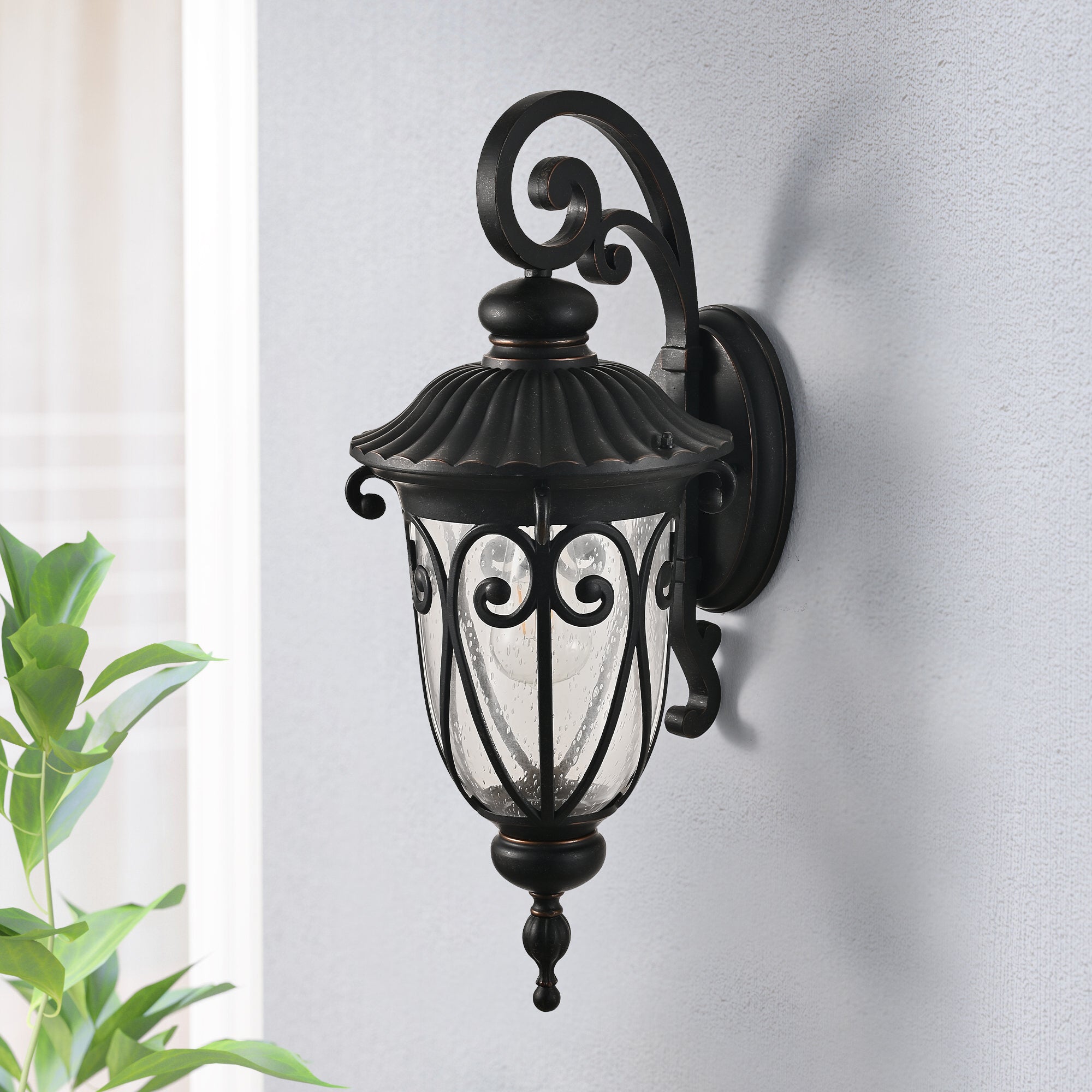 Florentine Lantern Outdoor Wall Lamp