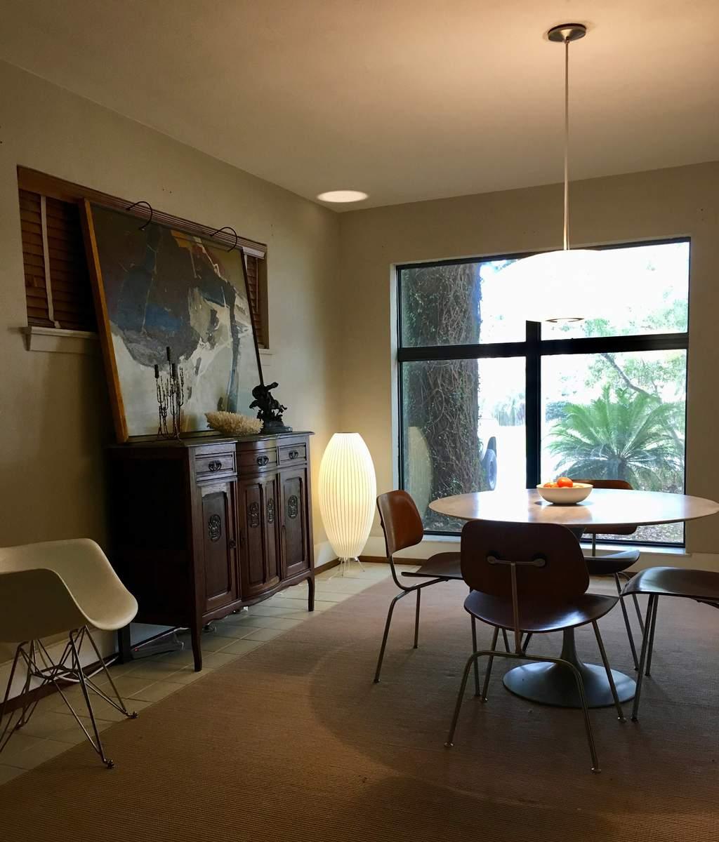 Freya Tripod Table Lamp