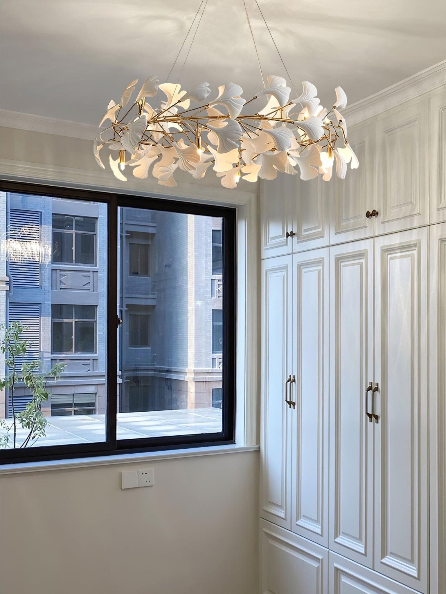 Ginkgo Halo Chandelier
