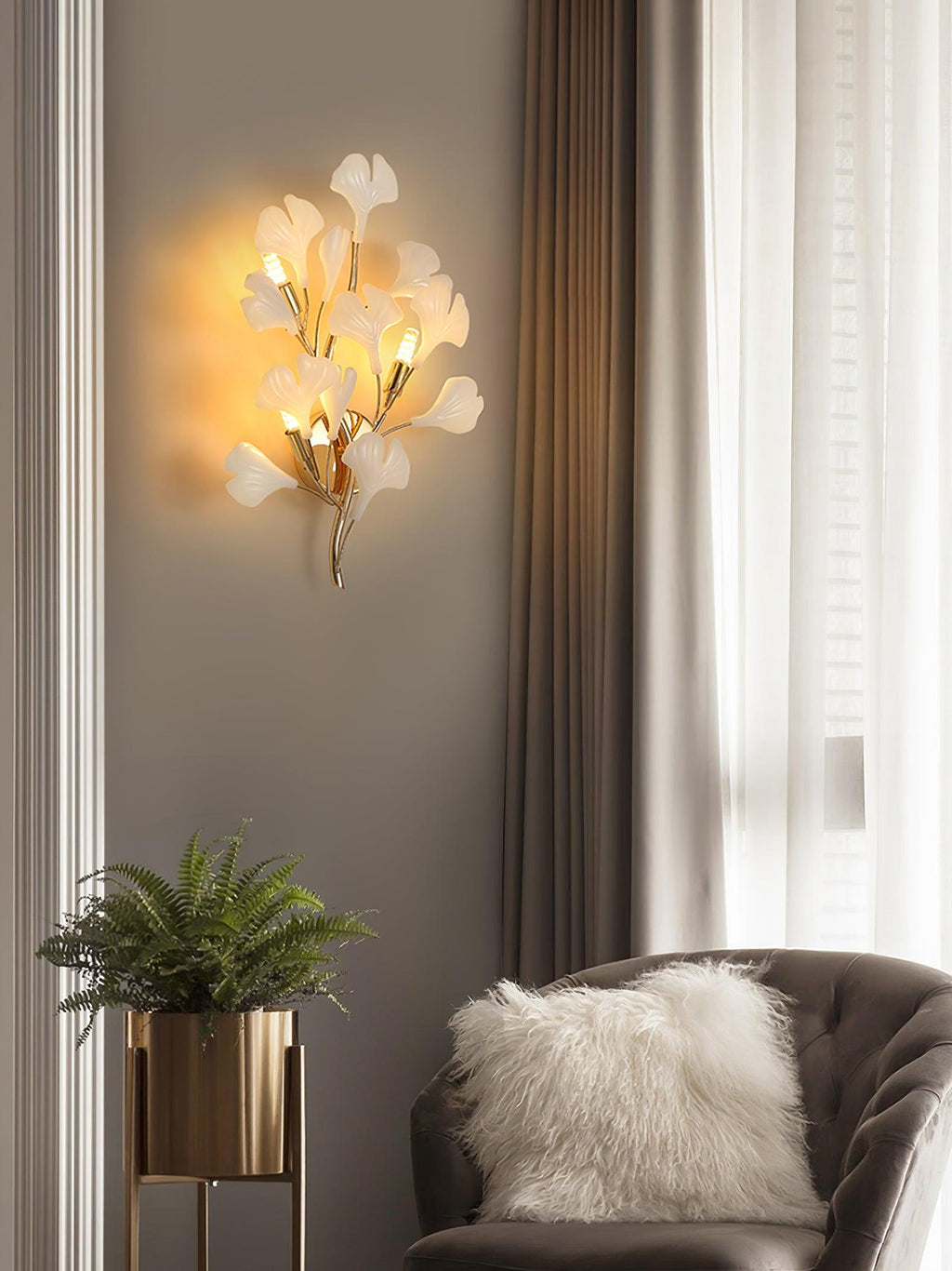 Ginkgo Leaf Wall Lamp