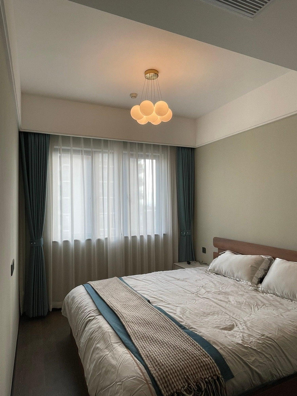 Glass Cluster Chandelier Type A