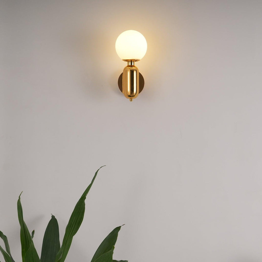 Kade Wall Light
