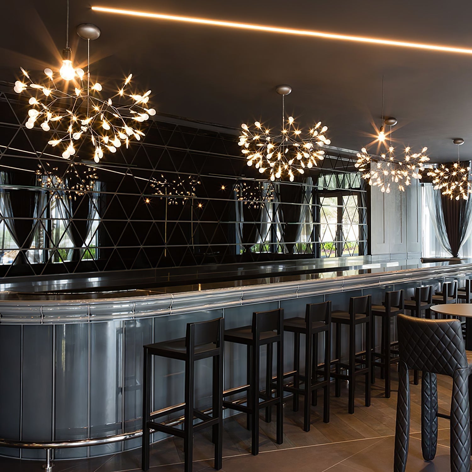 Kyros LED Chandelier