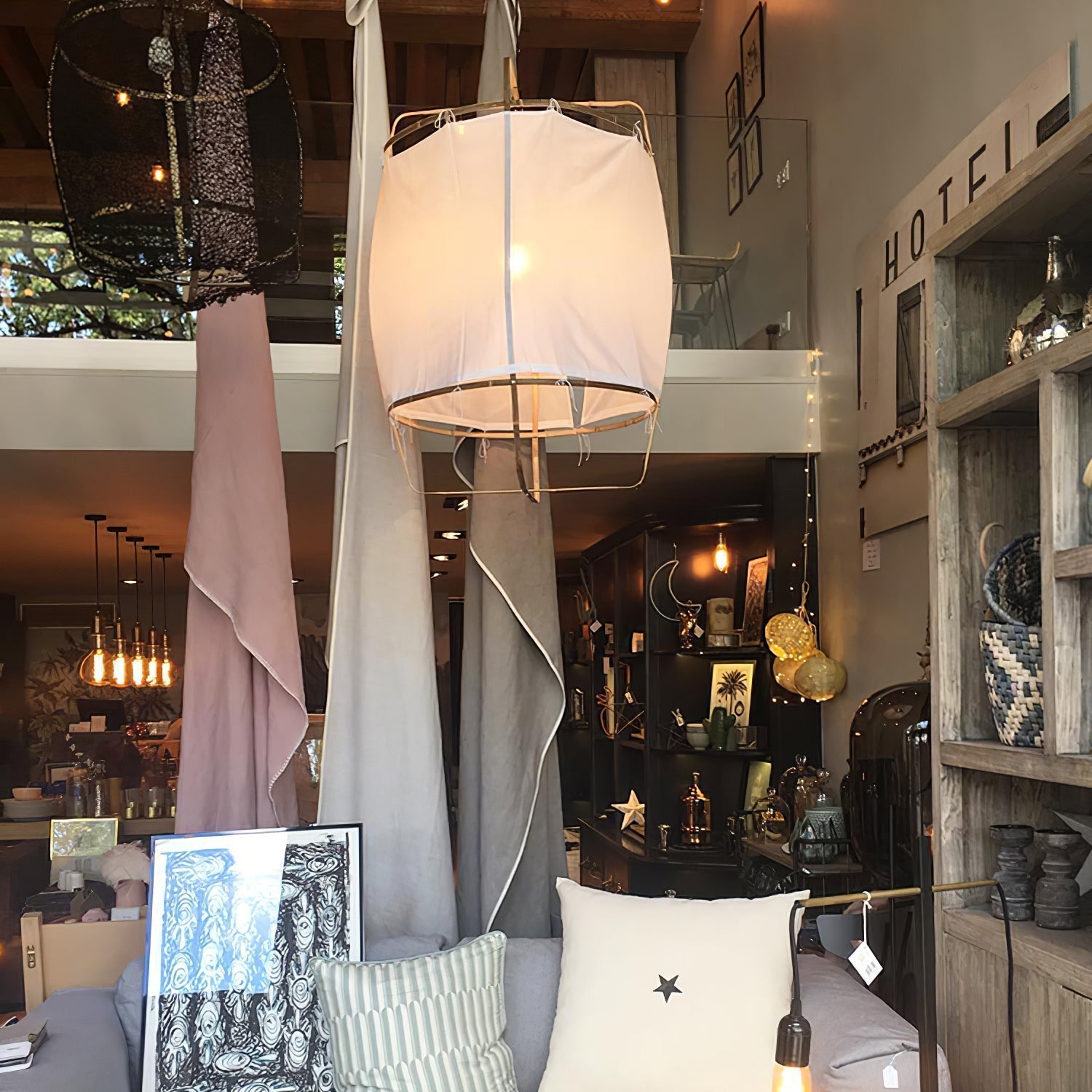 Lantern Pendant Light