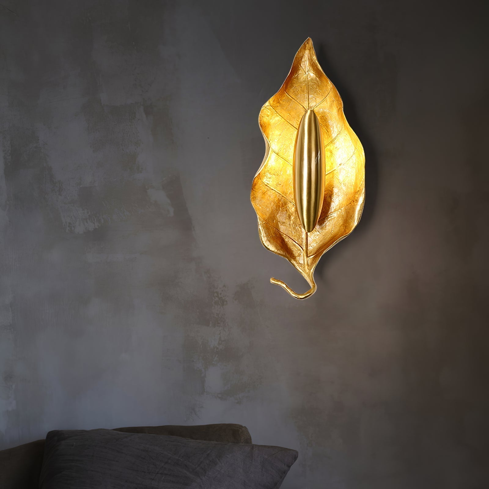 Leaf Brass Wall Lamp - ZozHome