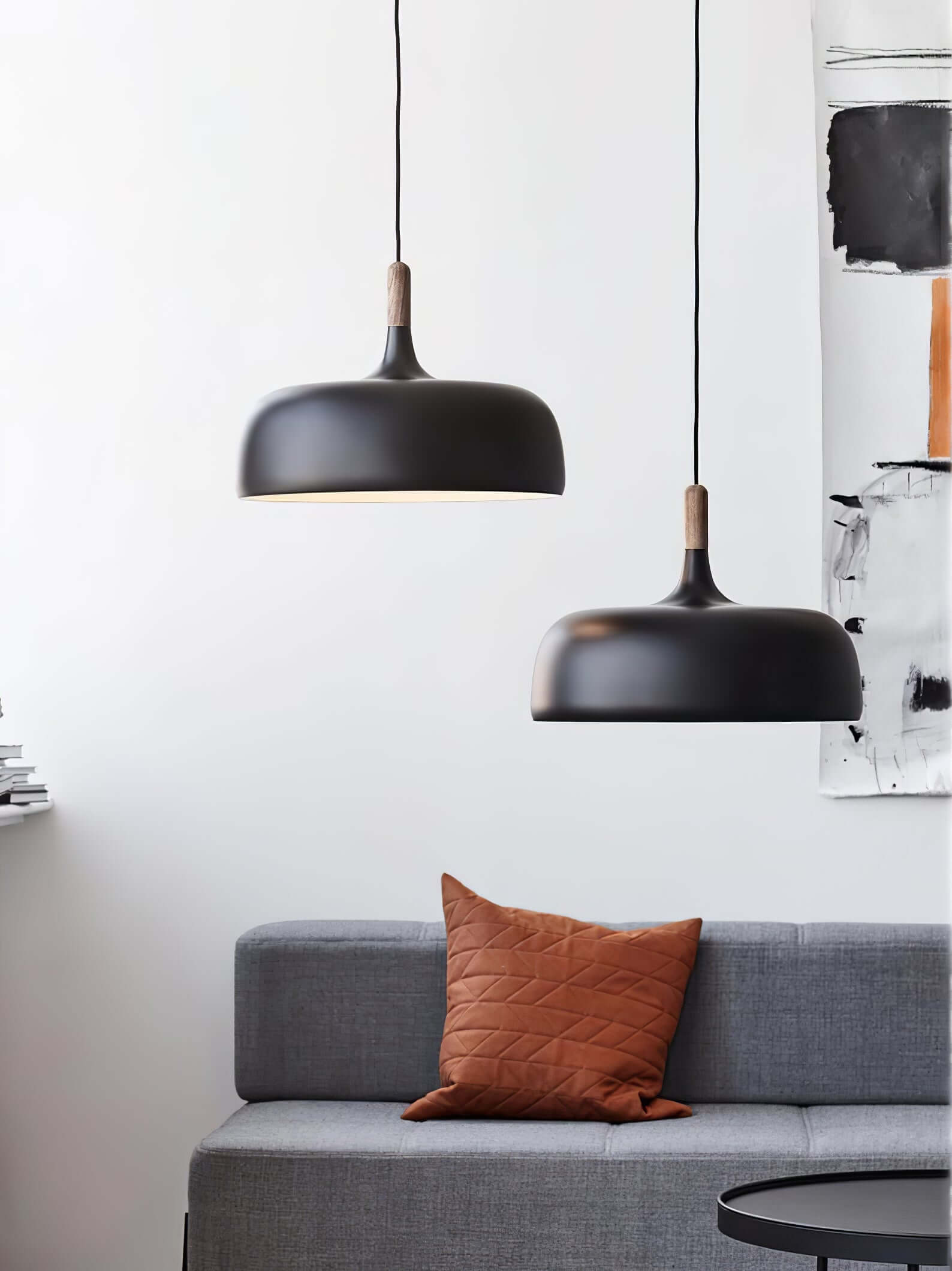 Lira Pendant Light