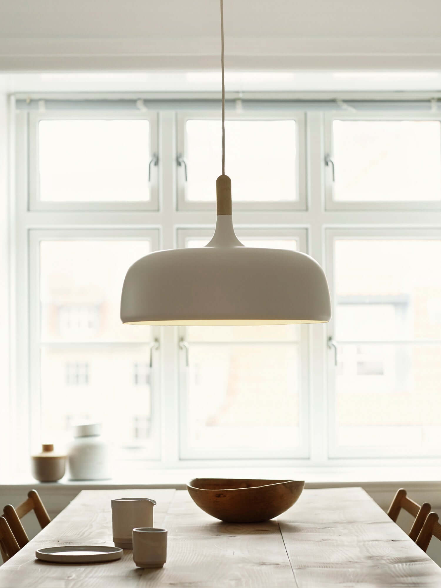 Lira Pendant Light