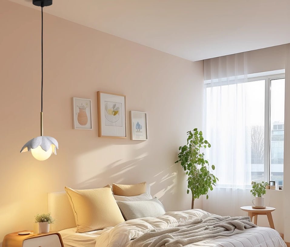 Lotus Line Pendant Light - ZozHome