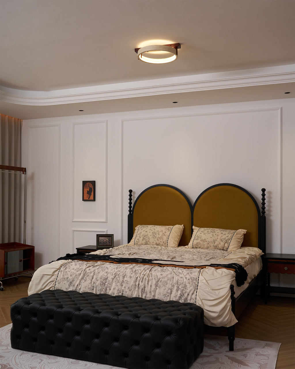 Lumos Halo Ceiling Lamp