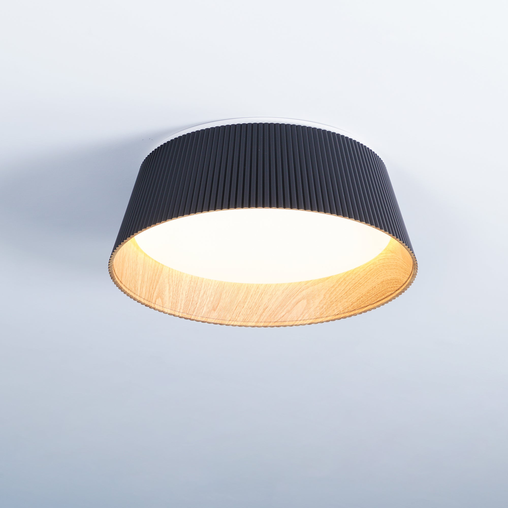 Modern Ribbed Ceiling Light - ZozHome