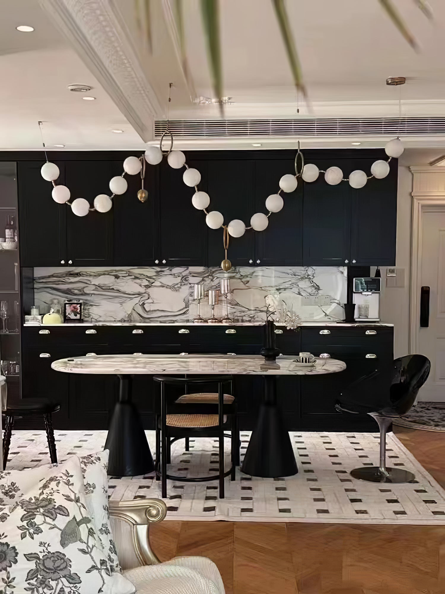 Necklace Pendant Lamp