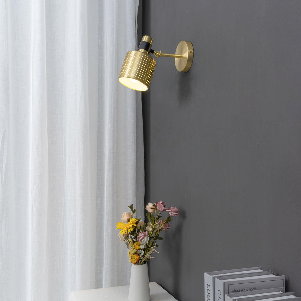 Nora Wall Lamp