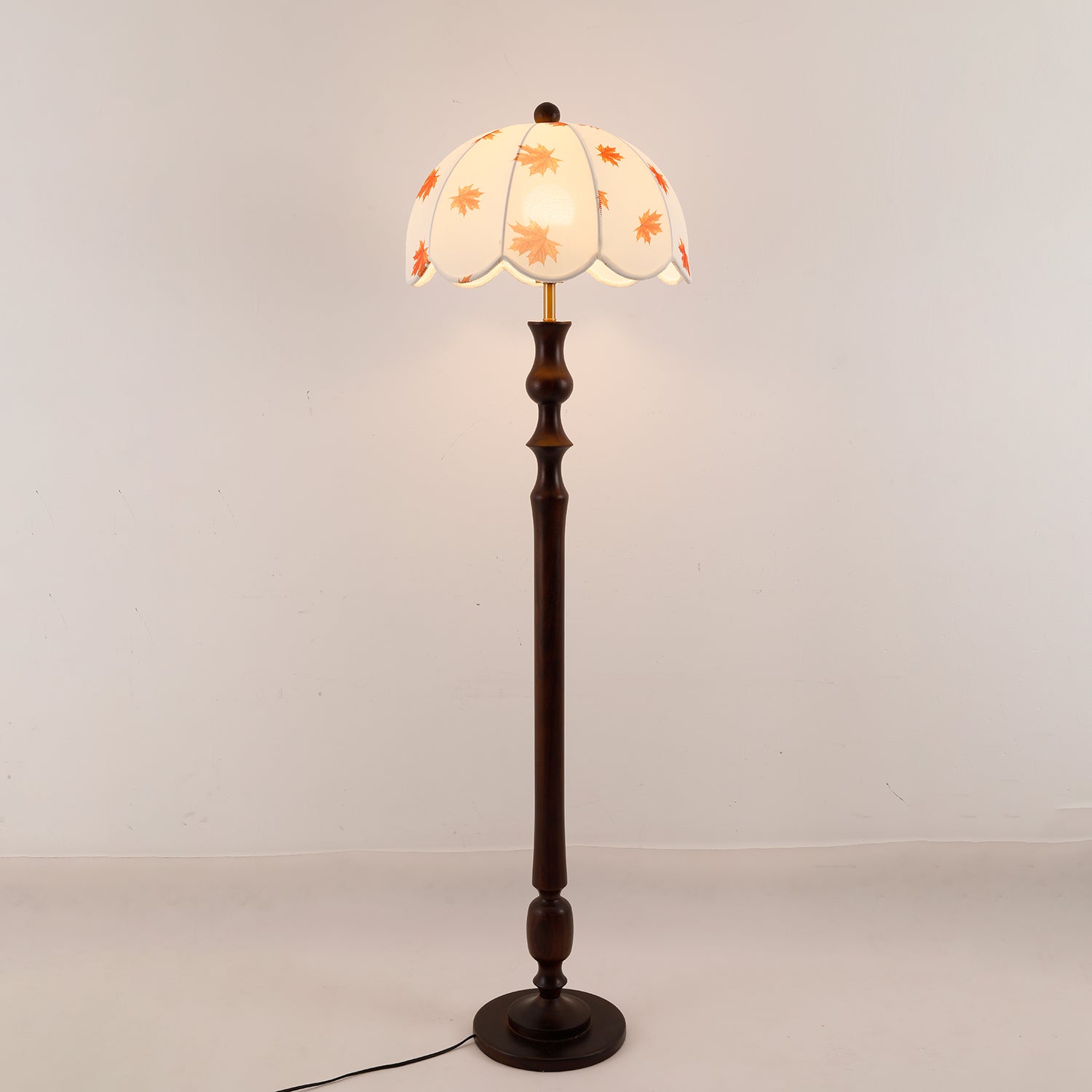Nova Floor Lamp