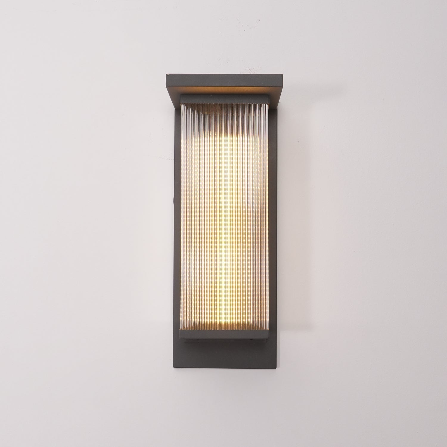 Oleron Box Outdoor Wall Lamp