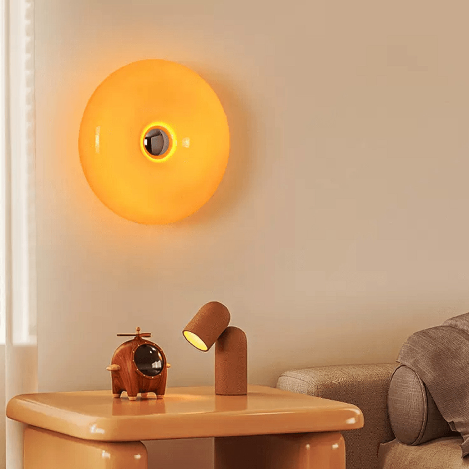 Philya Wall Lamp