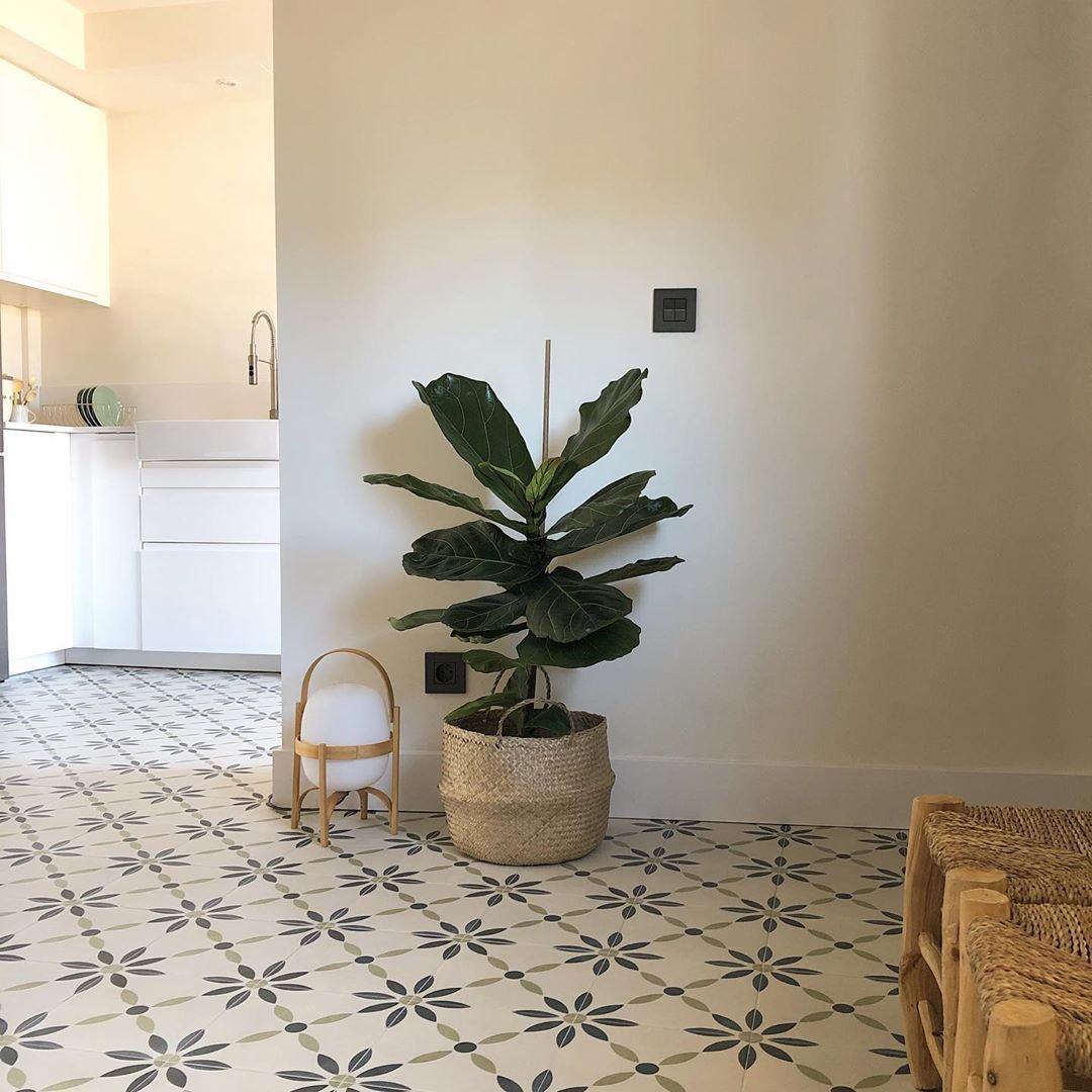 Portable Lantern Glass Table Lamp Type A