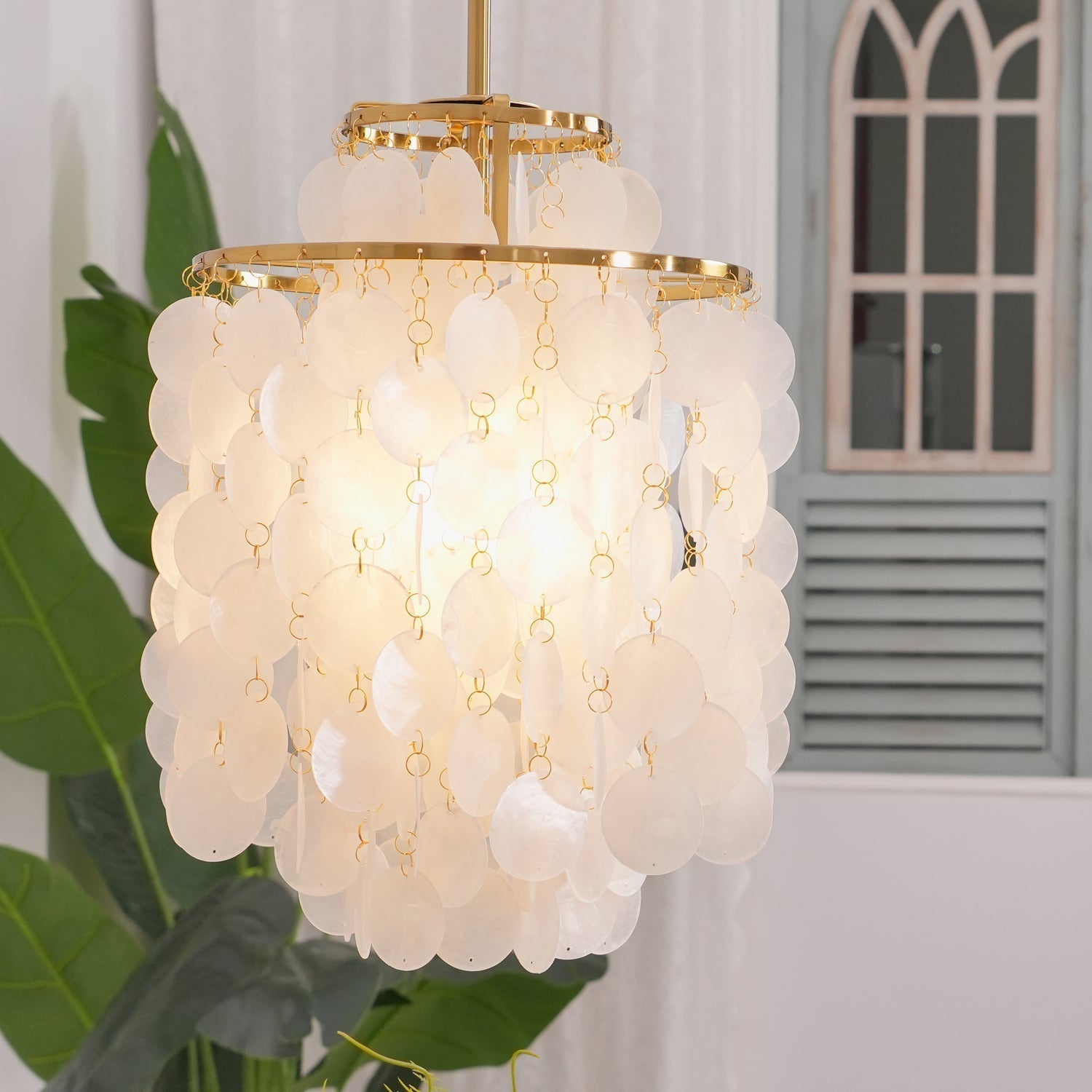 Riley Shell Chandelier